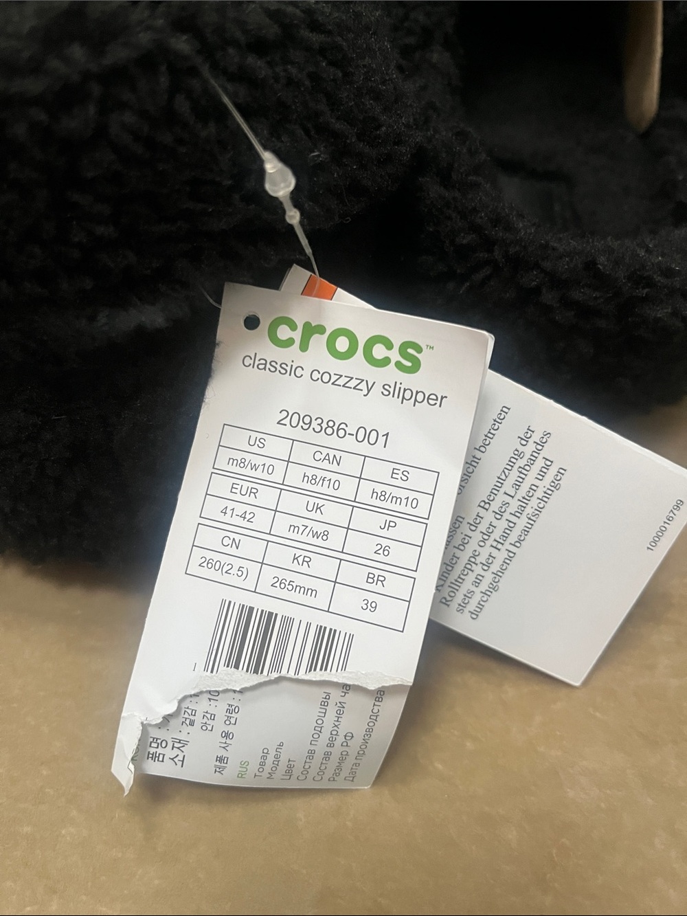 CROCS Classic Cozzzy Slipper. M8/W10 Cozy Fleece Slip-On. Brand New! - Picture 5 of 5
